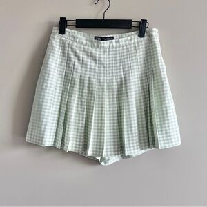 Zara Green and White Checkered Skort